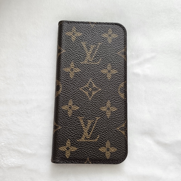 Louis Vuitton Other - EUC Louis Vuitton monogram iPhone case 7/8